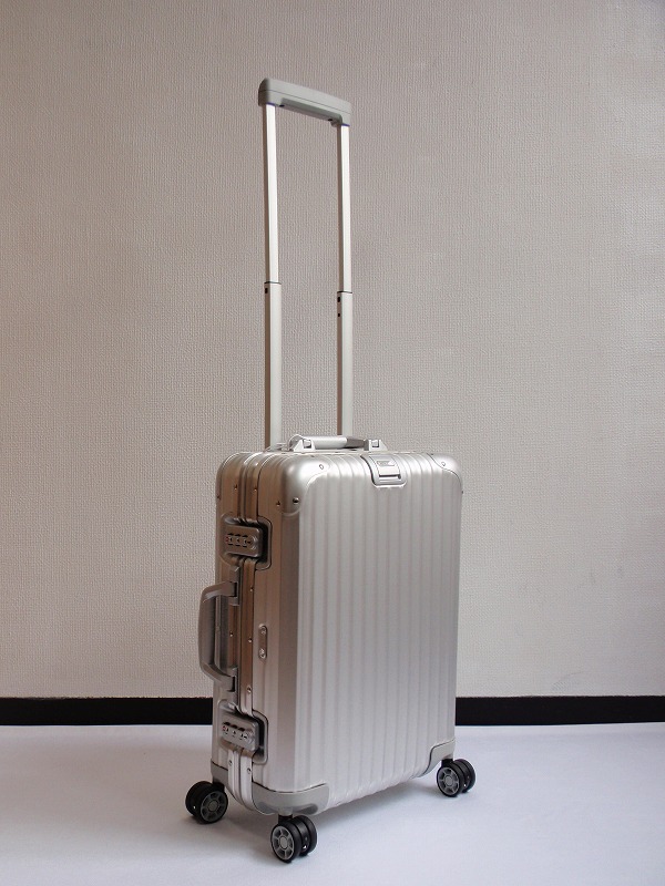 RIMOWA トパーズ 約32L 4輪 機内持込可 - バッグ